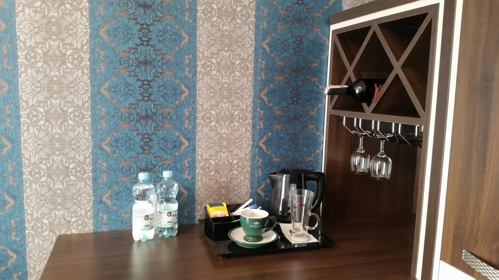 Hotel Impressa Niedrzwica Duza Bilik gambar