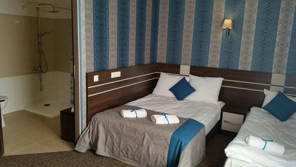 Hotel Impressa Niedrzwica Duza Luaran gambar