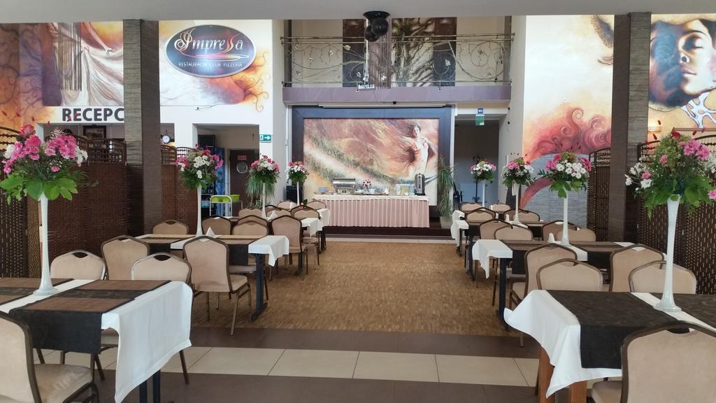 Hotel Impressa Niedrzwica Duza Luaran gambar